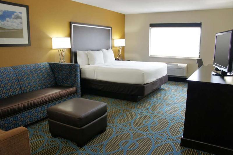 Hotel La Quinta By Wyndham Emporia Exteriér fotografie
